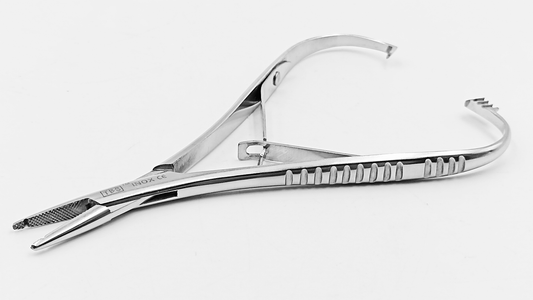 Pinza Matheu Con Muesca