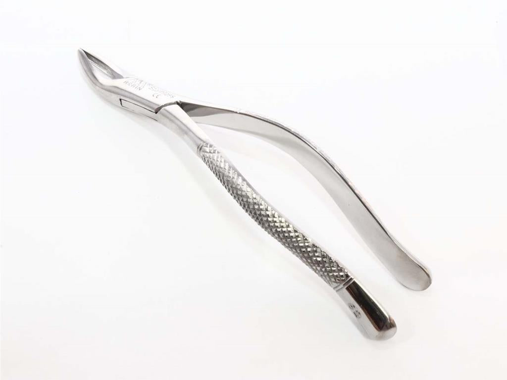 Forcep Adulto para Incisivos y Premolares No. 62